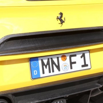 Карбоновая центральная позиция заднего воздушного выхода Novitec Style для Ferrari 488 GTB