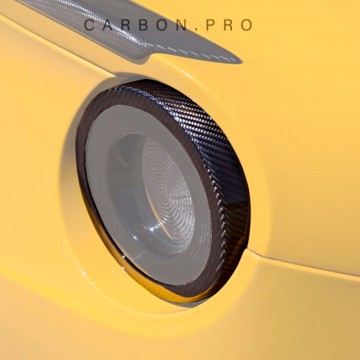 Карбоновые накладки для задних фонарей Novitec Style для Ferrari F12 Berlinetta