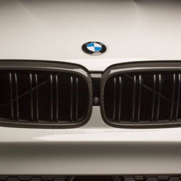 Карбоновые рамки решетки радиатора для BMW M5 F90