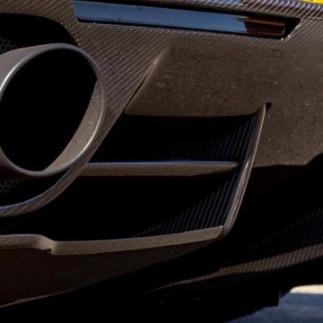 Карбоновые рассекатели горизонтальные в диффузор верхние Novitec Style для Ferrari California