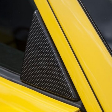 Карбоновые треугольные вставки в окна дверей для Ferrari 458 Speciale