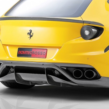 Карбоновый диффузор верхняя часть (под авто с камерой) Novitec Style для Ferrari FF
