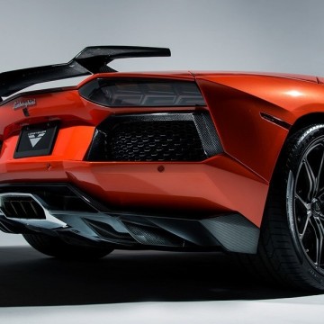 Карбоновый задний диффузор Vorsteiner Style для Lamborghini Aventador