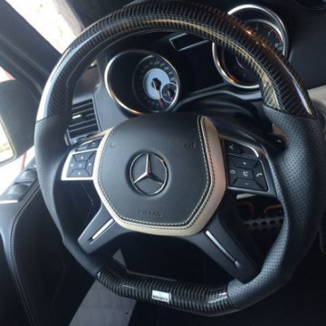 Карбоновые вставки в руль для Mercedes-Benz G-class
